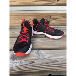 Nike LeBron Witness 5 Basketball Shoes Black Red Sneakers  Mens Size 11.5 Used